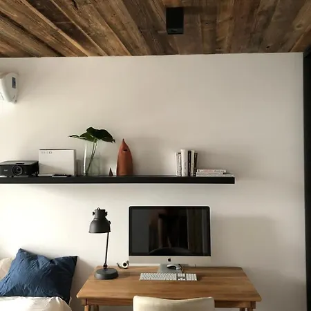 Warsaw-cozy-elegant Full Of Art דירה