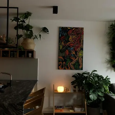 דירה Warsaw-cozy-elegant Full Of Art ורשה