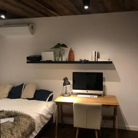 Warsaw-cozy-elegant Full Of Art דירה